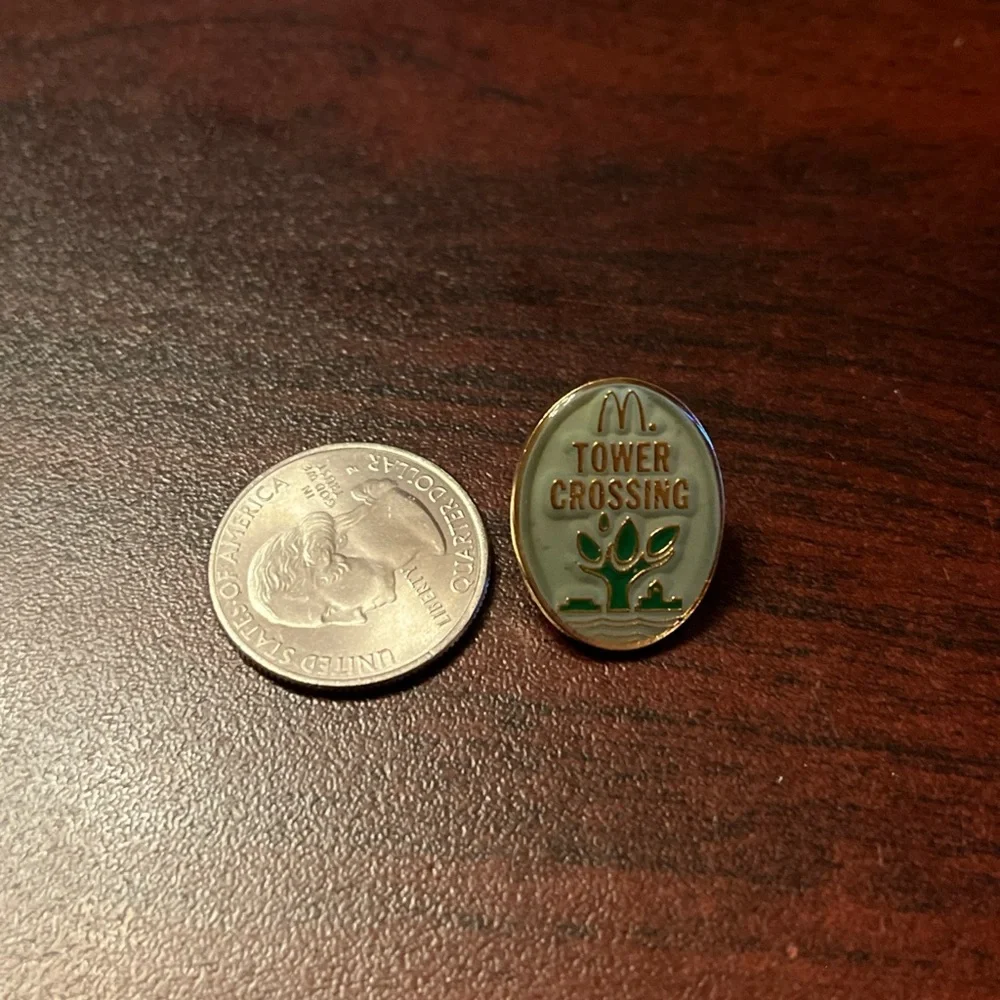 Lot Of 4 McDonald’s Employee Lapel Hat Pins‎